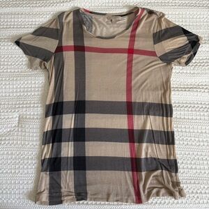 Burberry Women’s Tan and Red Plaid Tee Shirt